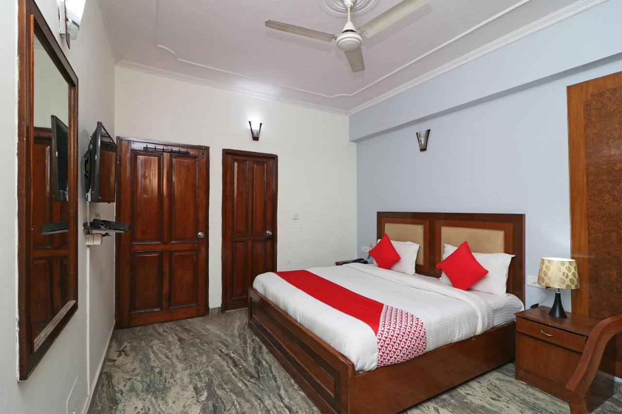 Birdhouse Hotel Gurgaon Exterior foto